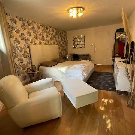 Ty Logis Bed & Breakfast Montrabe Eksteriør bilde